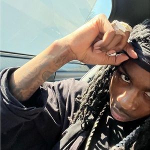 Meet your Posher, Sienna